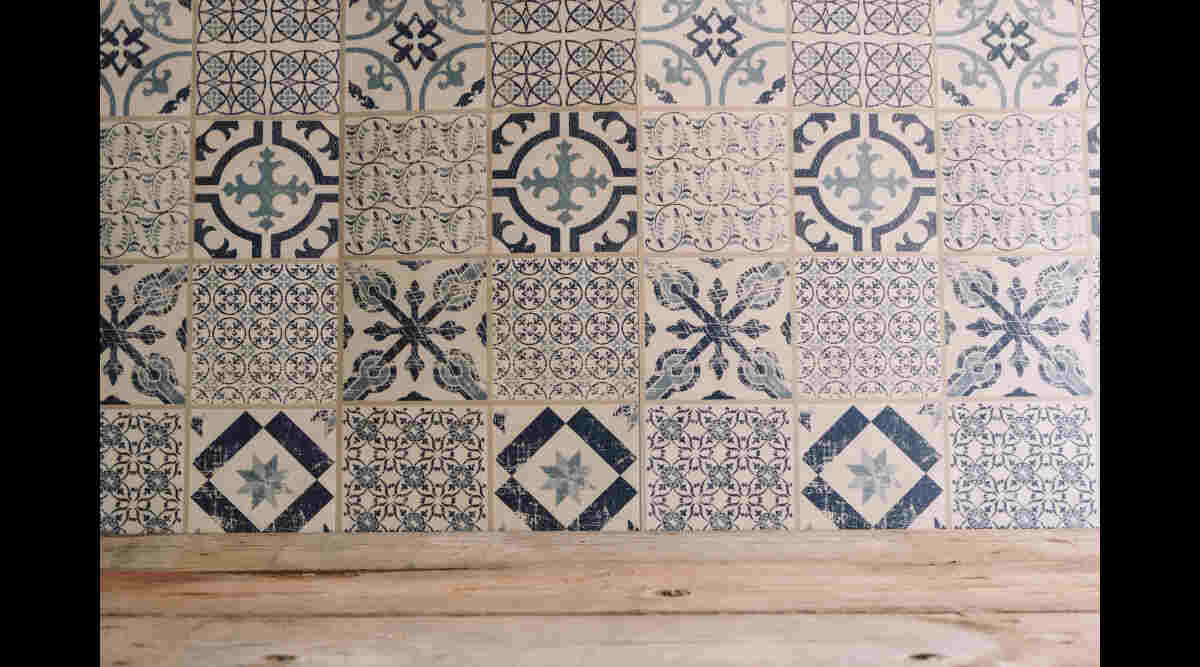 Handcrafted Detailing for Kitchen Backsplashes