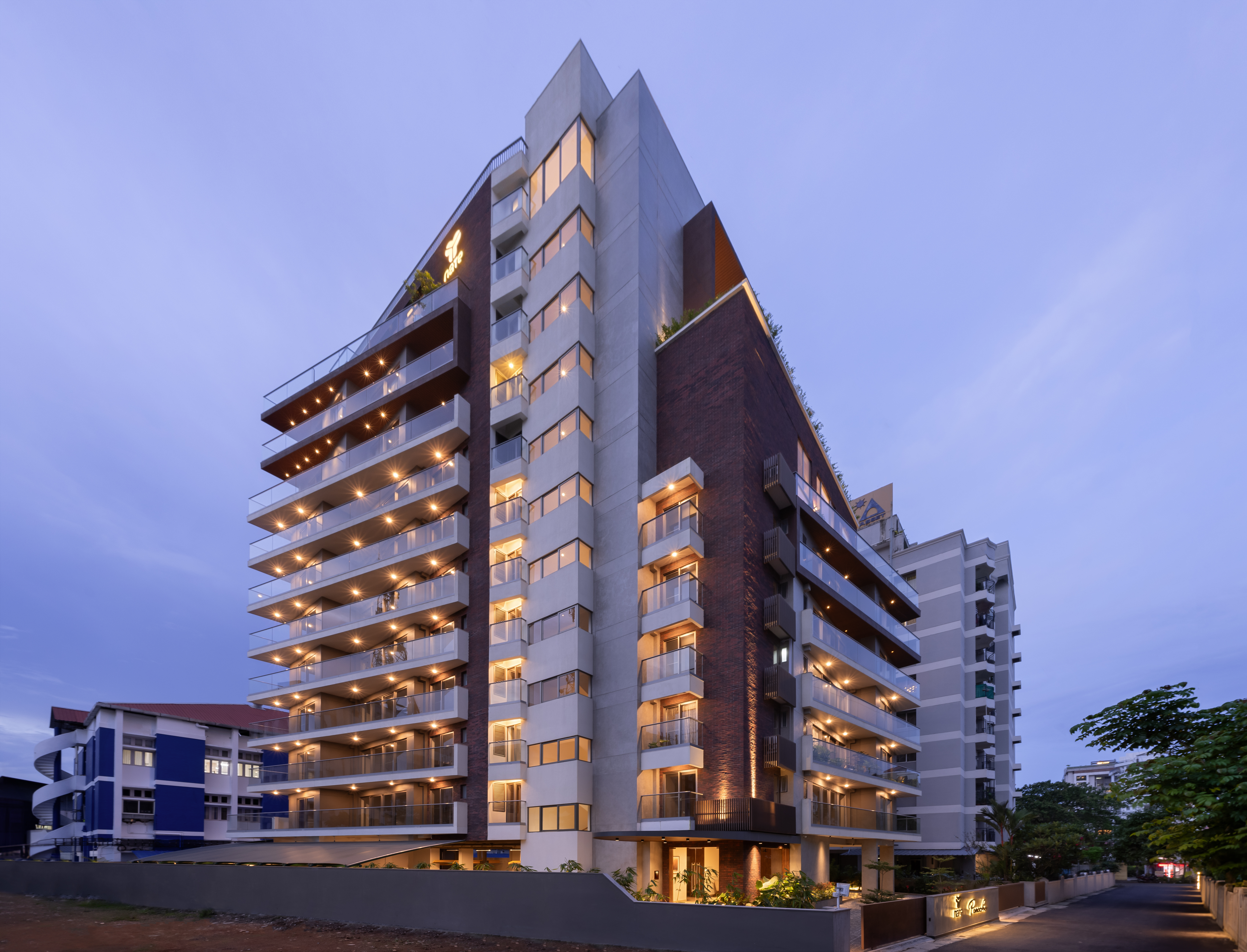 Spirit of modern architecture : Nate Panache